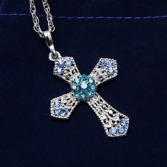 3/$15~Pretty Cross Sweater Chain - Picture 3 of 3